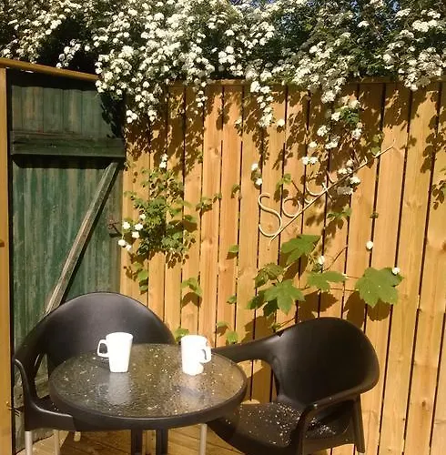 Huset Bed & Breakfast 3*