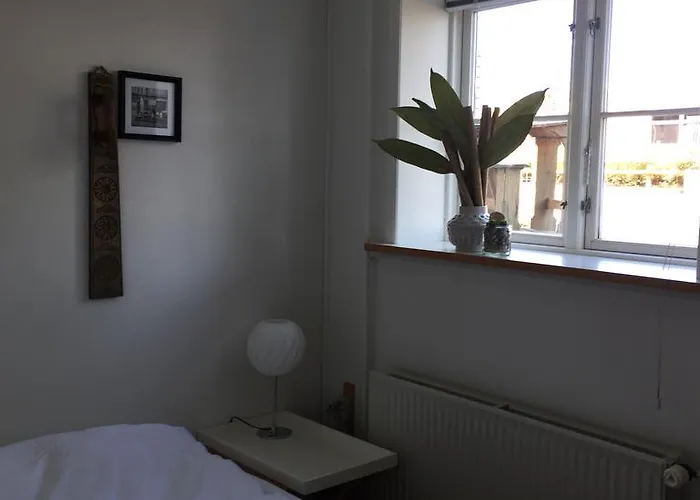 Huset Bed & Breakfast 3*
